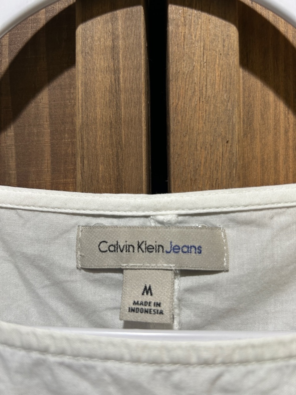 Calvin Klein White Ruffle Diagonal-Detail Blouse - Picture 2 of 6